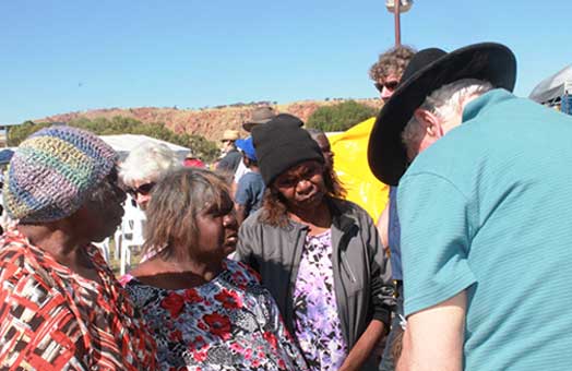 praiser and prayer in the outback